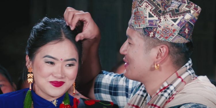 आयो खुशीको ठाडो भाका, रिया र आनन्दले मर्काए कम्मर (भिडियो सहित)