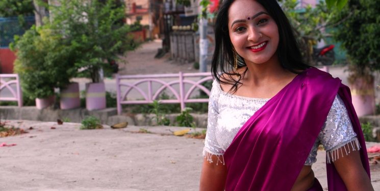 कोरोनाले देशै रोयो…भन्दै सरिता भारती