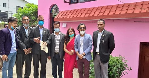 गायक निशान भट्टराईले प्रेमिका ऋचासँग गरे बिहे