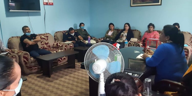 इटहरी उपमहानगरले इटहरीमा रहेका सडक वालवालिकाको पीसीआर परीक्षण गर्ने