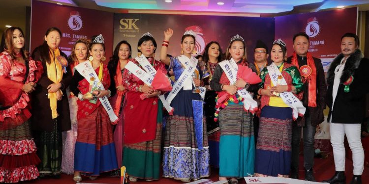 आकृति तामाङले जित्न सफल भईन मिसेस तामाङ (२०२०को ताज