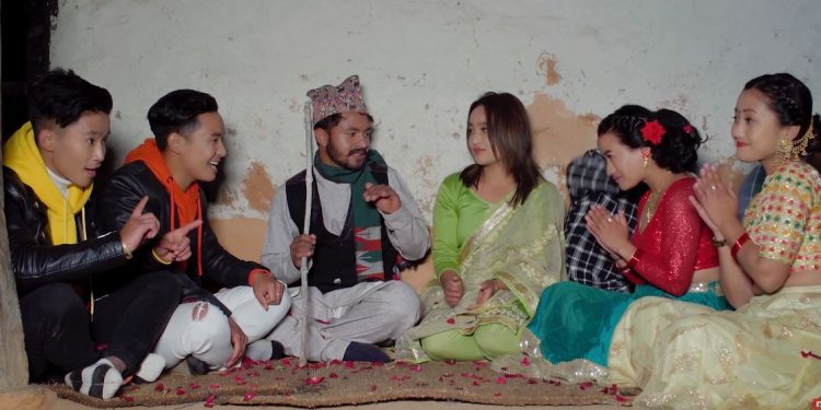 मेलिना र हेमराजको हात्ती छाप चप्पल (भिडियो सहित)