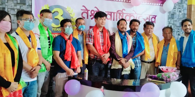 डिथ्री अनलाइन चौथो वर्षमा, कलाकर्मी तथा संचारकर्मी संग तेस्रो वार्षिकोत्सब