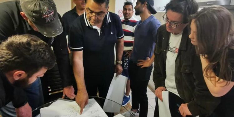 विदेशमा बसेर पनि फिल्म निर्देशनमा  सक्रिय डा. कपिल रिजाल (भिडियो सहित)