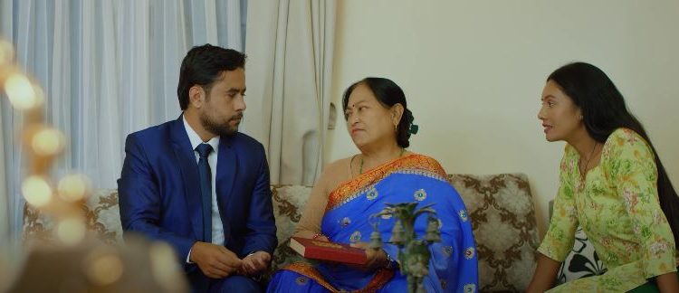 लक्ष्मी, जीवन र कविता आले अभिनित ‘मनको भारी’ सार्वजनिक (भिडियो )