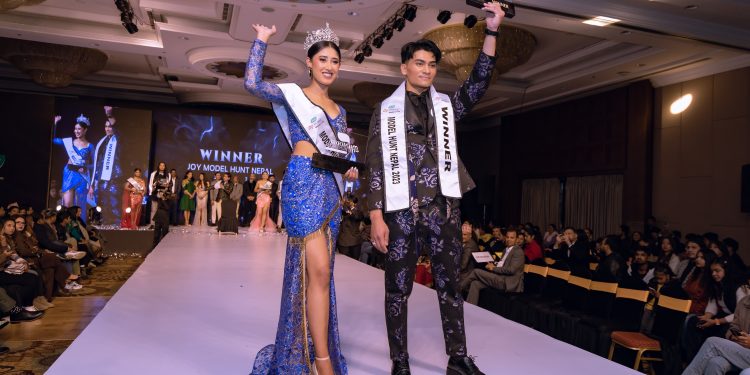 रोनिश र आयुष्माले जिते मोडल हन्ट नेपालको ताज
