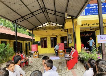 महादेवटार विद्यालयमा नमुना मतदानको अभ्यास